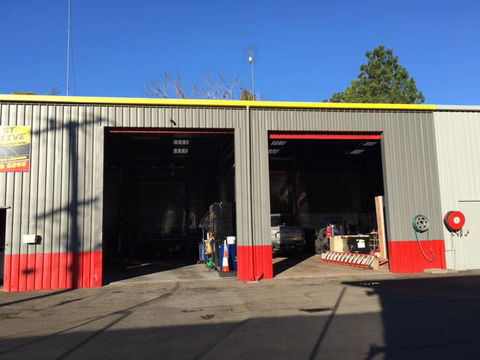 Coral St. Automotive - Swimm 0