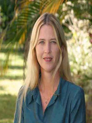 First National Real Estate–Cairns South - Renee 1
