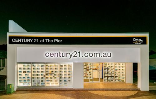 Real Estate Agents Urangan QLD Renee
