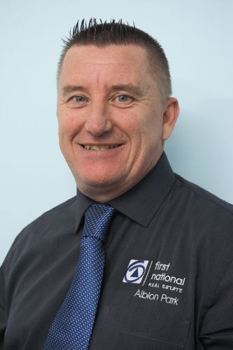 First National Real Estate Albion Park - Swimm 0