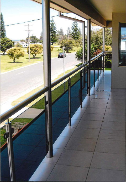 Grafton Sheetmetal - Internet Find 1