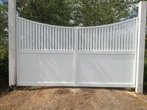 Caloundra Lace & Gates - Internet Find 3