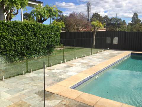 Cessnock Glass Pty Ltd - Renee 10