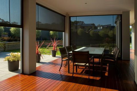 Classic Blinds & Shutters - Renee 10