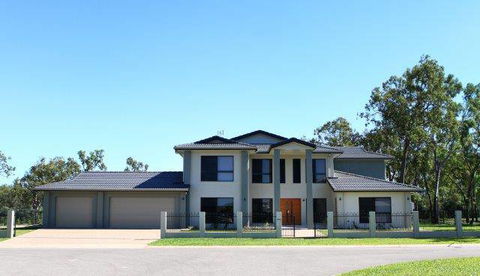Bush To Beach Real Estate Pty Ltd - Swimm 0