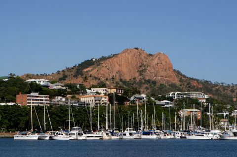 Harcourts–Kingsberry Townsville Property Management - Renee 1