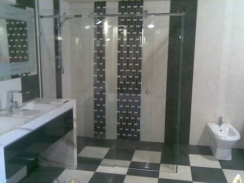 Avro Glass Pty Ltd - Renee 1