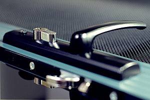 Signature Glass & Aluminium - Renee 3