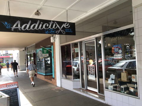 Addictive Hair & Beauty - Renee 2