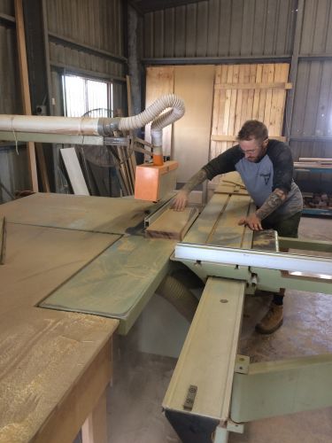 Tessellate Furniture - Renee 0