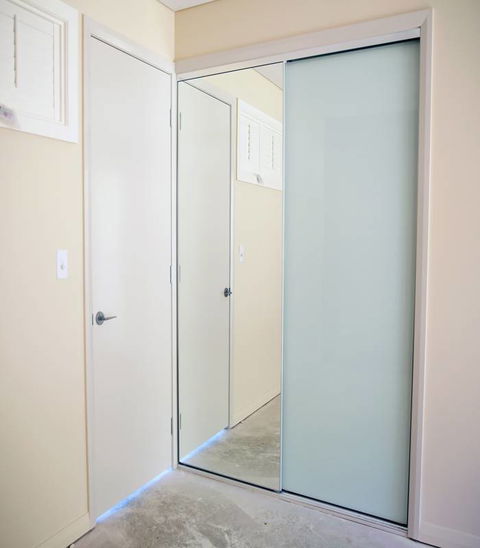 AB Glazing - Qld Realsetate 0