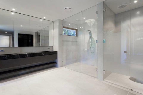 Clymax Glass & Showers Pty Ltd - Renee 1