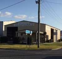 Bent Street Windscreens - Renee