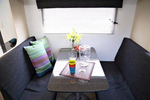 Perkins Caravans (Lismore) - Swimm 0