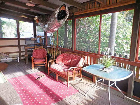 Pacific Palms Pet Resort - Internet Find 0