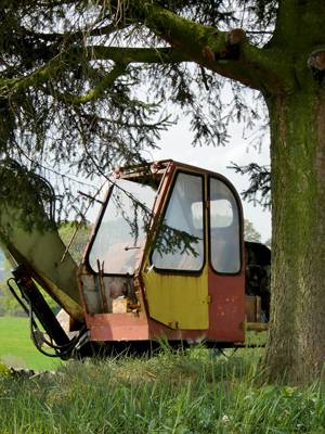 Lamont Plant Hire Pty Ltd - Internet Find 5