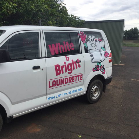 White & Bright Laundrette - Internet Find 1
