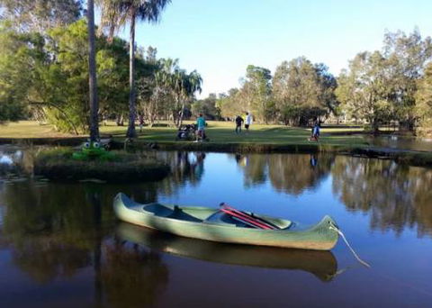 Boonooroo Golf Course & Tavern - Internet Find 1