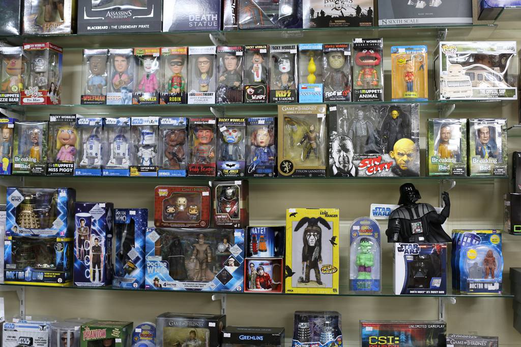 Collectables Memorabilia Bundaberg QLD Renee