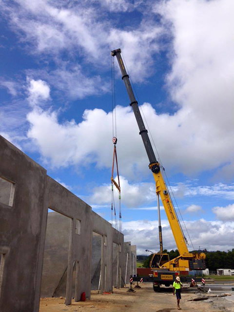 Universal Cranes Ballina - Swimm 13