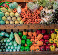 DJs Wholesale Fruit Market  Ezy Peel - Renee