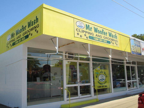 Mr Woofer Wash - Renee 4