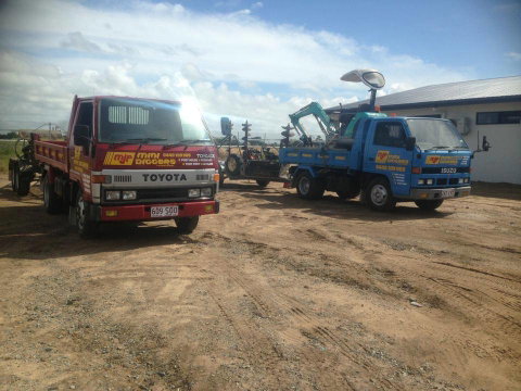 MJP Mini Diggers - Internet Find 2