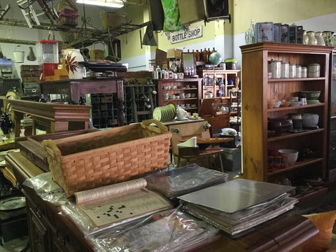 Ludo & Swagman’s Oldwares - Renee 1