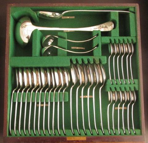 Patsy Kimbell Antiques - Qld Realsetate 3