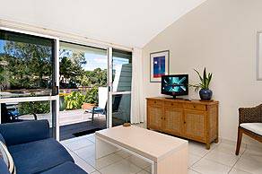 Caribbean Noosa Apartments - Swimm 2
