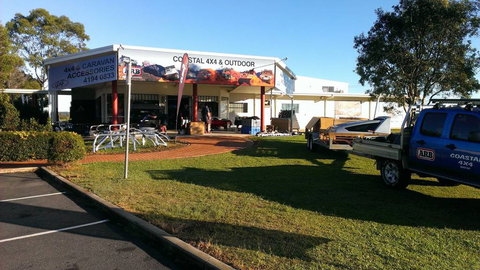 Coastal 4x4 & Outdoor - Renee 4