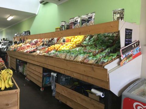 Perry’s Fruit Shop Tuncurry - Internet Find 0