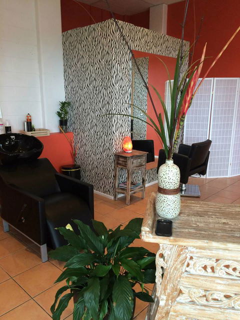 Kabello Salon - Renee 4