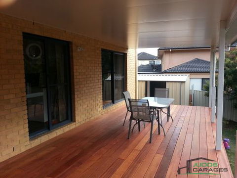 Judd’s Garages - Renee 5