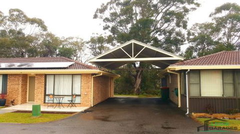 Judd’s Garages - Renee 9