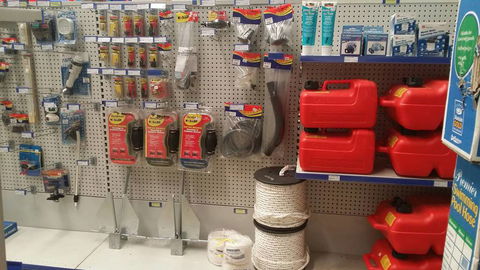 Humpty Doo Hardware - Renee 0