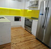 Morisset Glass  Glazing - Renee