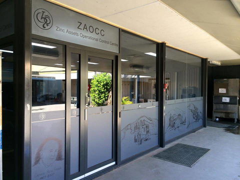 Mount Isa Signs - Renee 2