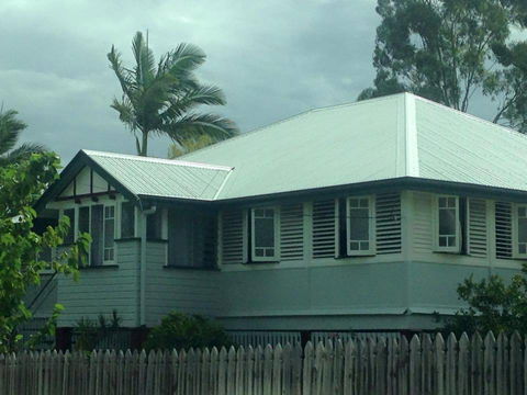 D-Lux Roofing NQ - Renee 2