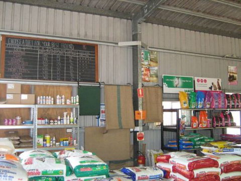 Len’s Feed Shed - Qld Realsetate 2