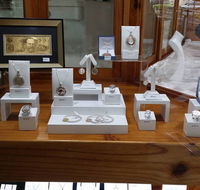 Myatt Jewellers - Internet Find