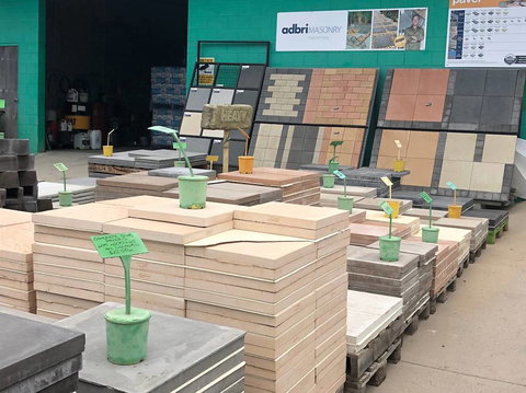 Flintstones Landscape Land - Swimm 0