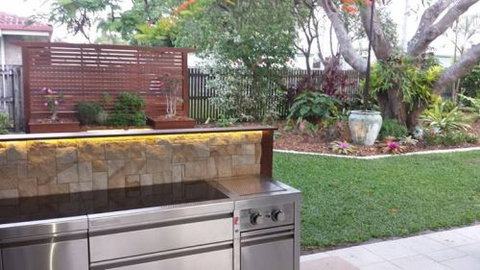 Stone & Wood Landscapes - Renee 0