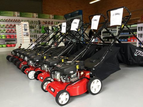 Great Lakes Mowers & Chainsaws - Internet Find 2