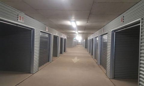 IStore Self Storage - Renee 1