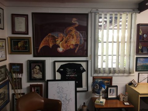 Russell’s Custom Framing - Qld Realsetate 3