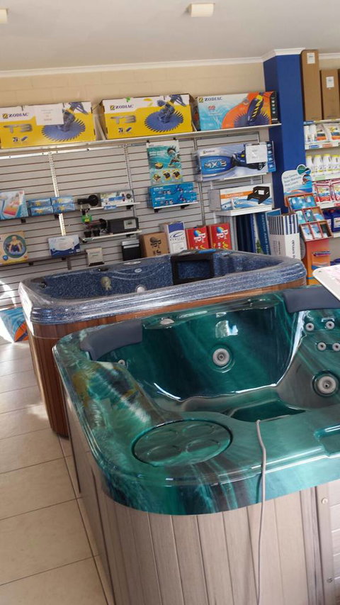 Hervey Bay Pool & Spa - Swimm 3