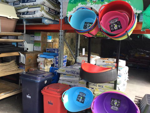 Yeppoon Stockfeeds - Petrol Stations 1