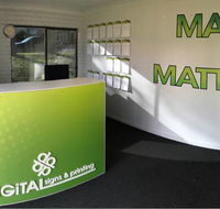 Digital Signs and Printing - Renee