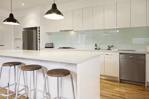 Splash Backs R Us - Internet Find 0